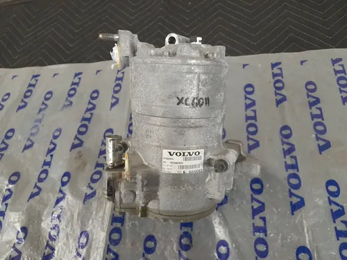 P31694654 Volvo XC60 Air conditioning (A/C) compressor (pump)