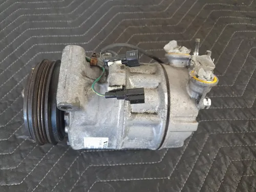 31418490 Volvo XC60 Air conditioning (A/C) compressor (pump)