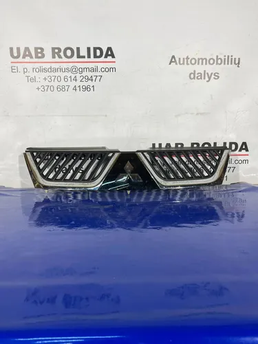 7450A037ZZ Mitsubishi Outlander Front grill