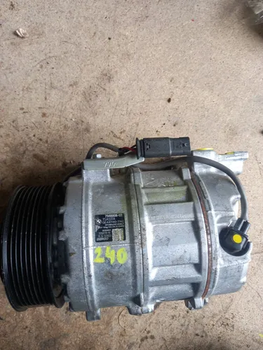 794880602 BMW X5 G05 Air conditioning (A/C) compressor (pump)