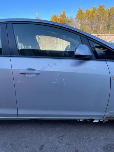 124080 Opel Astra J Front door