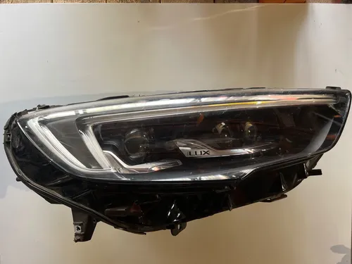 39165282 Opel Insignia B Headlight/headlamp