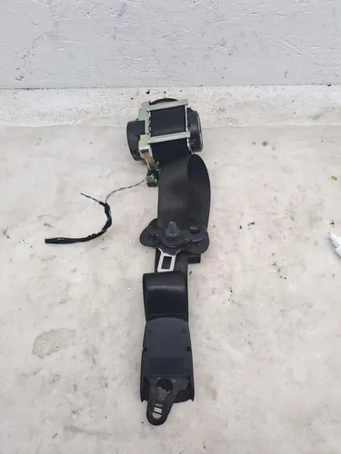 635240200B BMW 2 F46 Front seatbelt