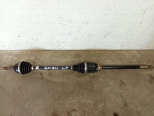 06700070770 Maserati Ghibli Front driveshaft