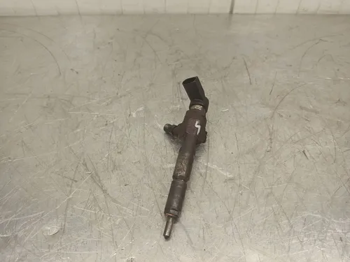 4M5Q9F593AD Ford Focus Fuel injector