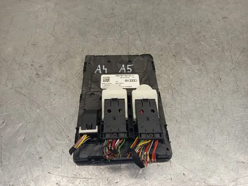 8W0907063CG Audi A5 8T 8F Comfort/convenience module