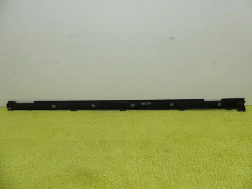 83A853889 Audi Q3 F3 Sill