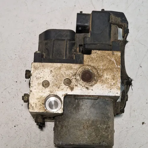 445100D011 Toyota Yaris ABS Pump