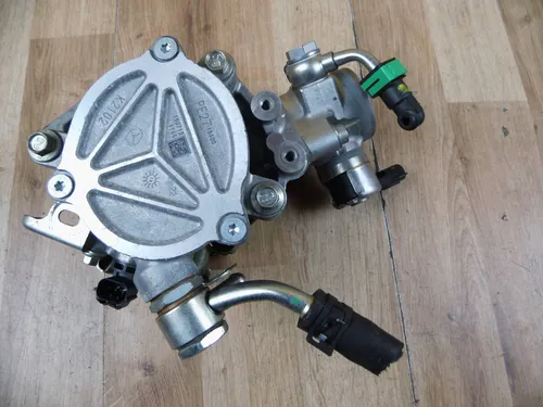 PYFB203F0 Mazda CX-5 II Fuel injection high pressure pump