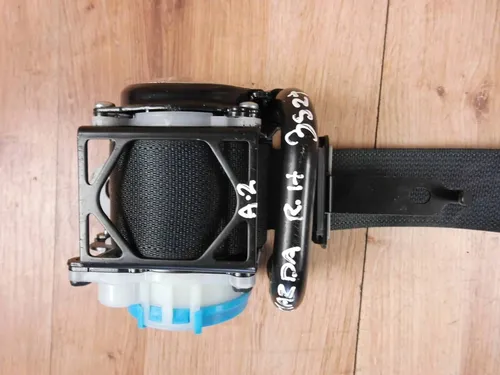 TK5257L30B Mazda CX-5 II Front seatbelt