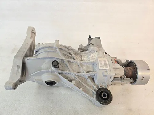 P1216714 Volvo XC40 Rear differential