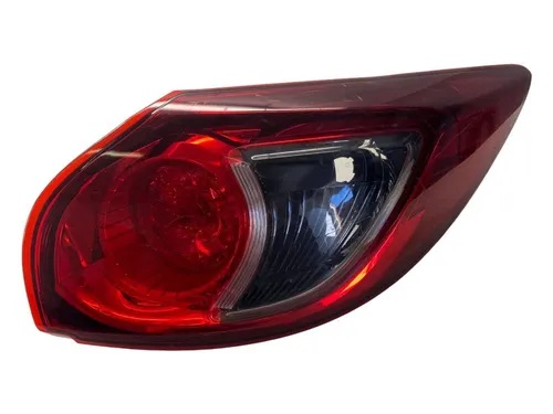 A051671 Mazda CX-5 Rear/tail lights