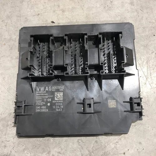 5K0937085AD Volkswagen Caddy Comfort/convenience module