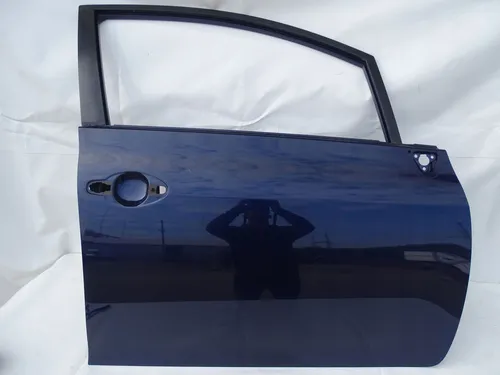 7788s6dfs5b1 Toyota Auris 150 Front door