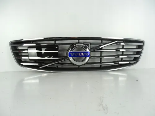 31385396 Volvo V70 Front bumper upper radiator grill