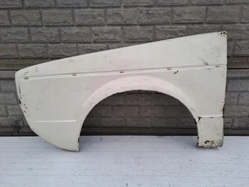 12FFSESW2 Volkswagen Golf VII Fender
