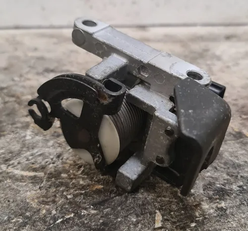 660175127 KIA Opirus Throttle position sensor