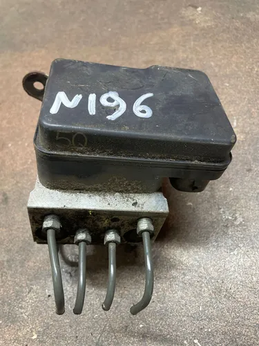 4451060060 Toyota Land Cruiser (J120) ABS Pump