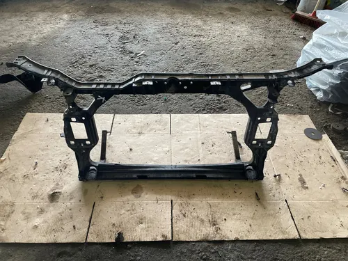 2005354 Audi A5 Sportback 8TA Radiator support slam panel