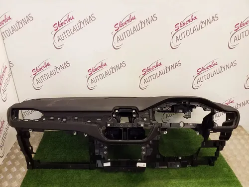 LV4BS04326E Ford Kuga III Dashboard