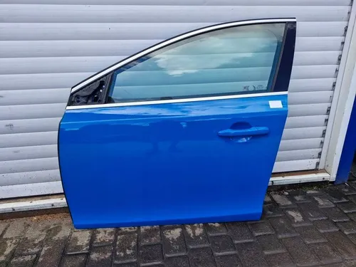 21423525 Volvo V40 Front door