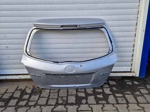 5343442342342 Toyota Yaris Tailgate/trunk/boot lid