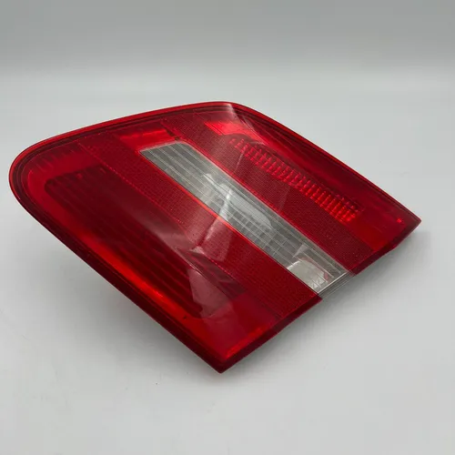 A2468200864 Mercedes-Benz C W204 Tailgate rear/tail lights