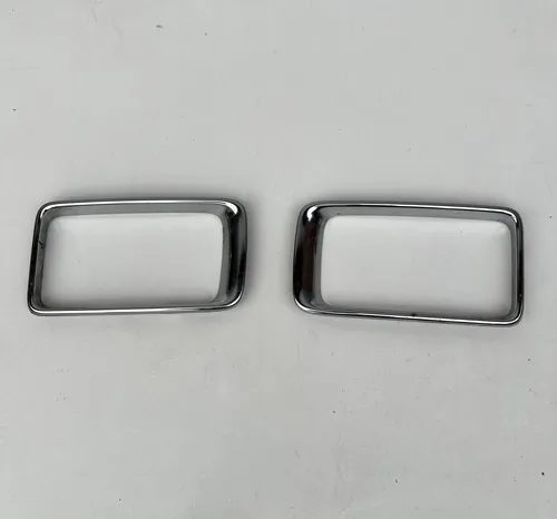 68143132AB Jeep Grand Cherokee Front grill