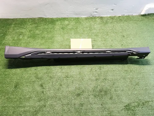 5A01682-DAN BMW X1 U11 Sill