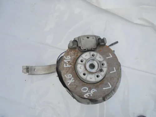 2116565695 BMW X6 F16 Front wheel hub spindle knuckle