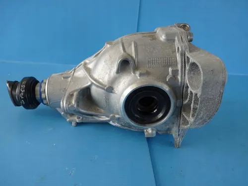 8662655 BMW X7 G07 Rear differential