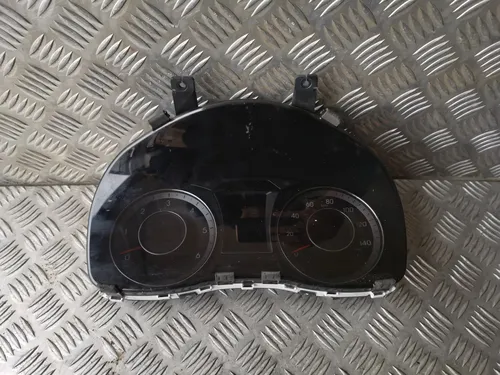 940033Z010 Hyundai i40 Speedometer (instrument cluster)