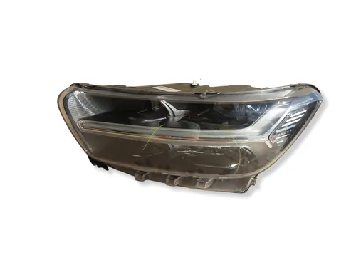 31655988 Volvo XC40 Headlight/headlamp