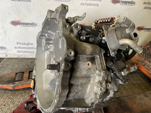 9304A034 Toyota RAV 4 (XA50) Automatic gearbox