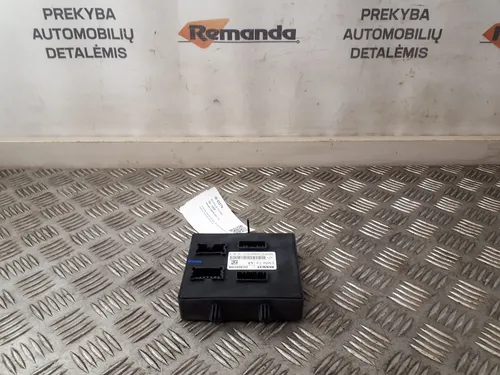 231A09375R Renault Trafic III (X82) Comfort/convenience module