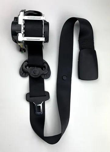 7313304 BMW 2 F46 Front seatbelt
