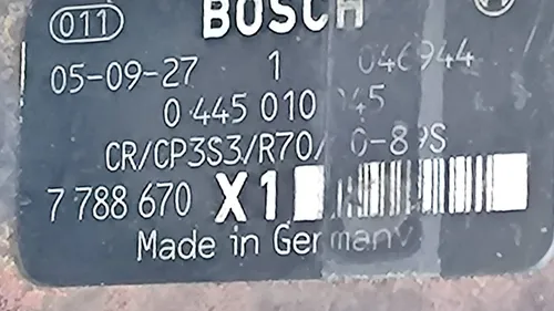 7788670 BMW X3 E83 Fuel injection high pressure pump