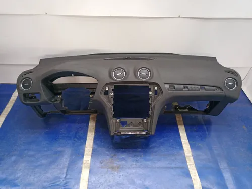 7S71A04310A Ford Mondeo MK IV Dashboard