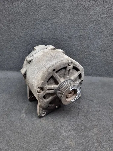 057903015B Audi A8 S8 D4 4H Generator/alternator