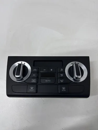 8U0820043B Audi Q3 8U Climate control unit