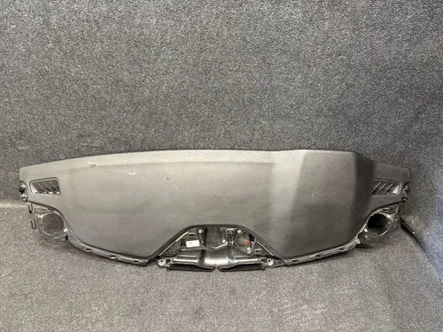 0080P1120015 Jeep Grand Cherokee WL Dashboard