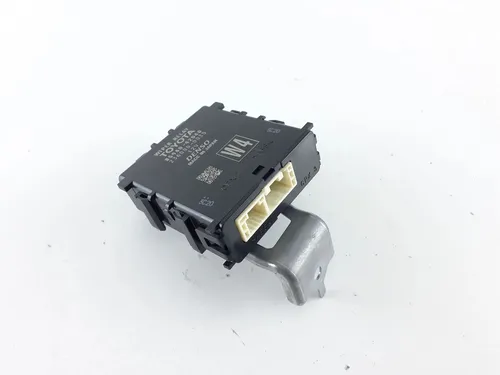 8594042040 Toyota RAV 4 (XA50) Window wiper relay