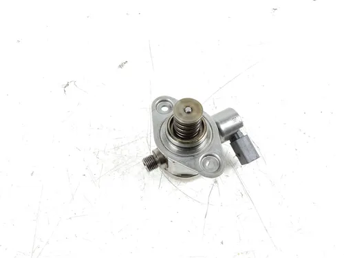 7595339 BMW X6 E71 Fuel injection high pressure pump