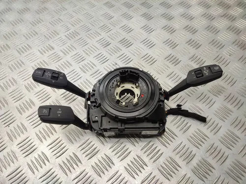 6989557 BMW 1 E81 E87 Wiper turn signal indicator stalk/switch