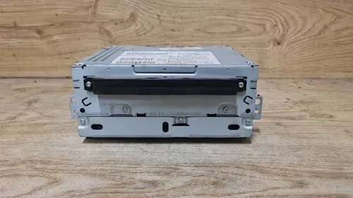 30775841AA Volvo S80 Radio/CD/DVD/GPS head unit