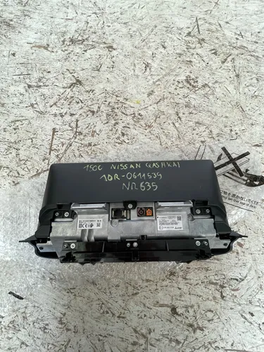 10r-0611539 Nissan Qashqai Screen/display/small screen