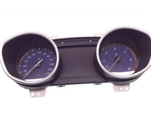 670037153 Maserati Ghibli Speedometer (instrument cluster)
