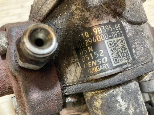6C1Q9B395BE Ford Transit Fuel injection high pressure pump