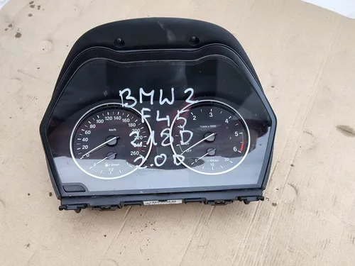 3071738-02 BMW 2 F45 Speedometer (instrument cluster)
