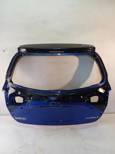 003176 Toyota Yaris Tailgate/trunk/boot lid